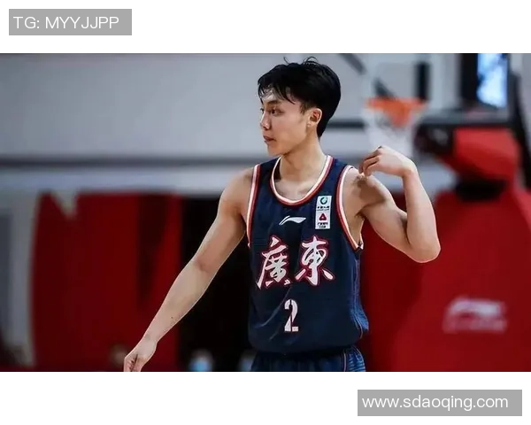 广东队该换大外援?双小外封神难掩内线危险 需求黑又硬 广东队该换大外援?双小外封神难掩内线危险 需求黑又硬